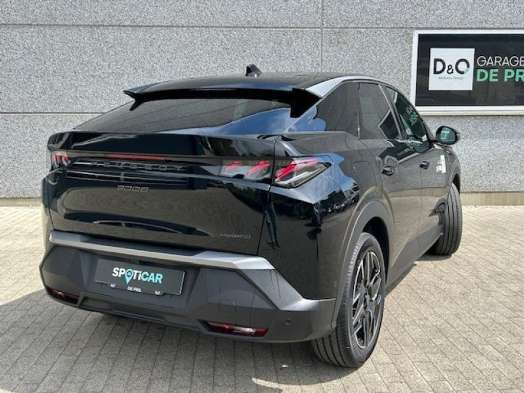 53078571-2.jpg