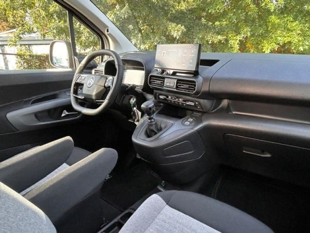 56912400-1.jpg